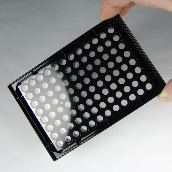 Ultra-flat 96-well plate, glass bottom